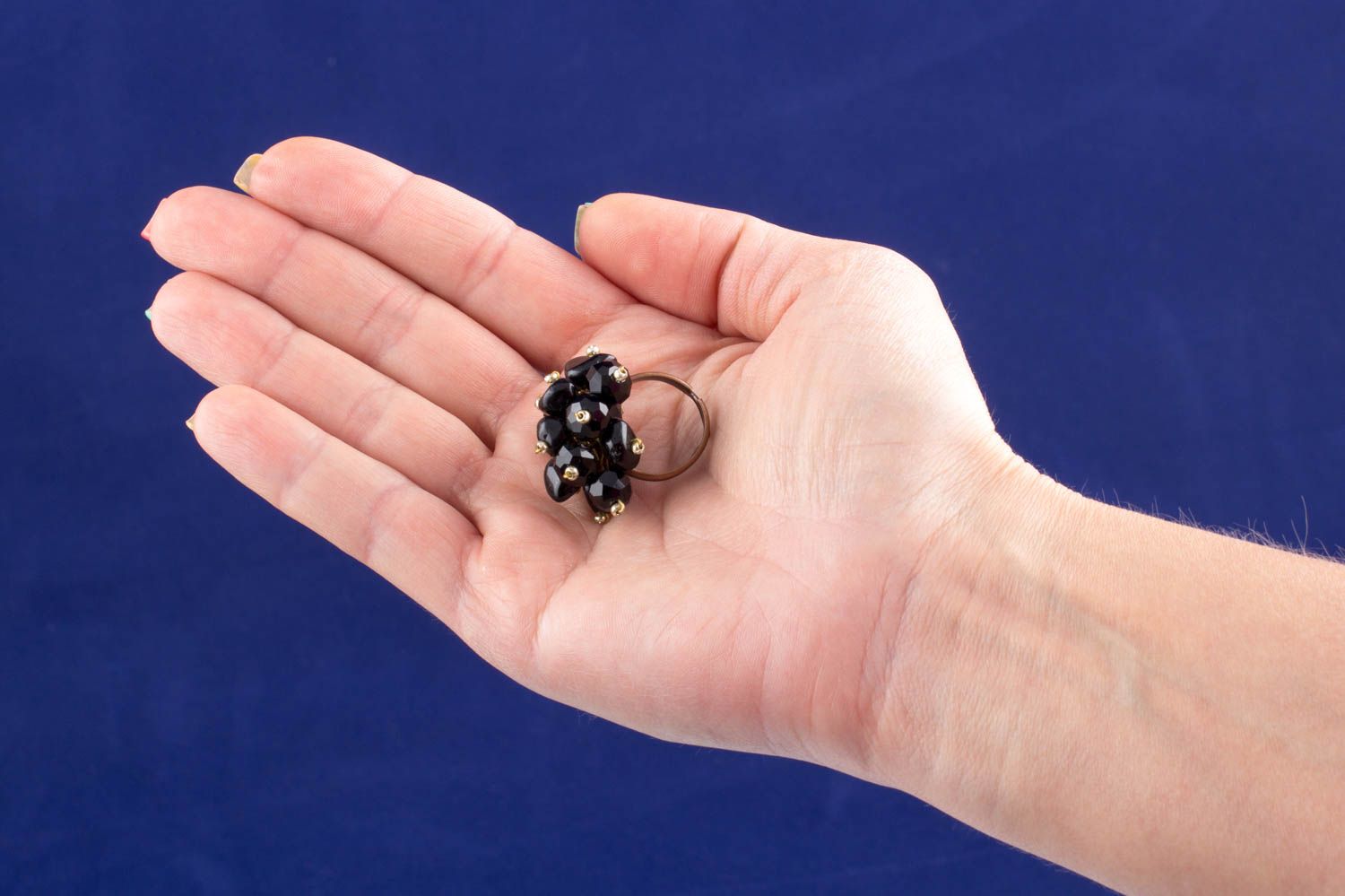 Оригинальное кольцо из хрусталя и агата черное ручной работы для женщин подарок фото 3