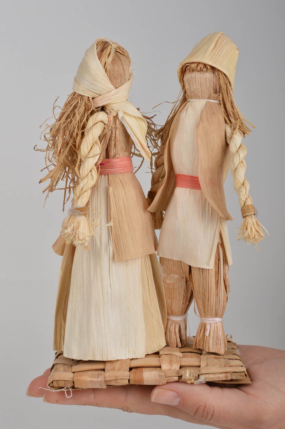 Deko Statuetten Set 2 aus Mais Blättern Junge und Mädchen Figuren handgemacht foto 2