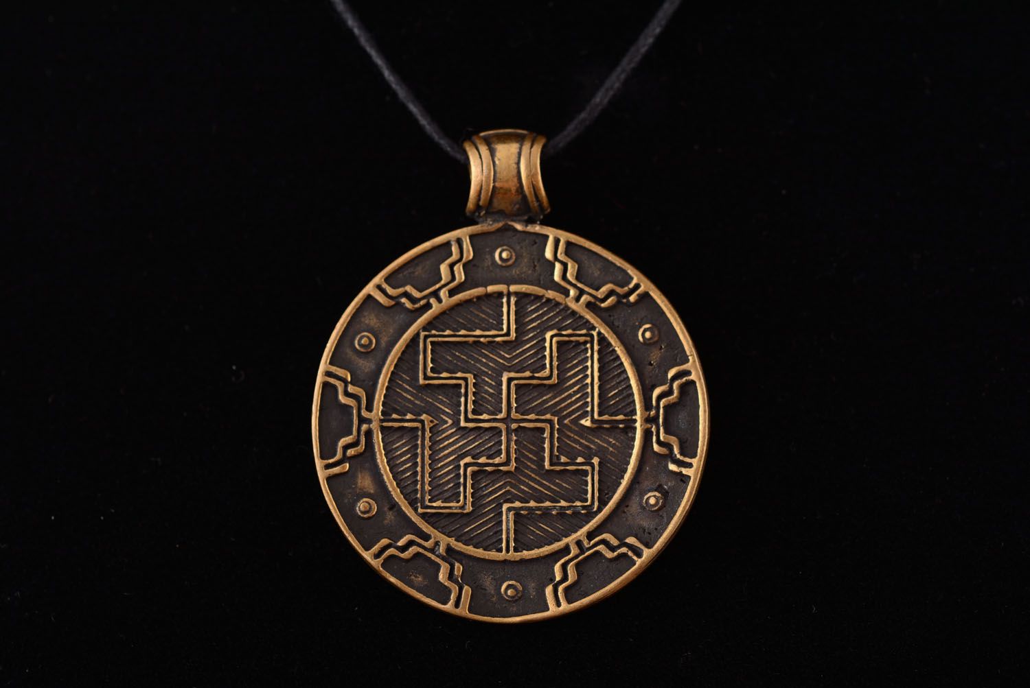 Bronze pendant Shield of Perun photo 3