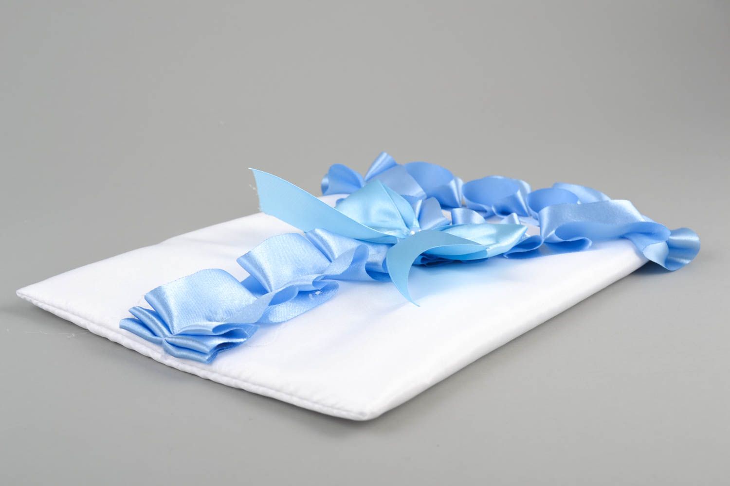 Money envelope is made of satin. It is created in white and blue color. Wedding envelope for money will help newlyweds collect enough money. The product is very beautiful and unusual. It will certainly be enjoyed by the guests. Celebrate important life ev photo 4