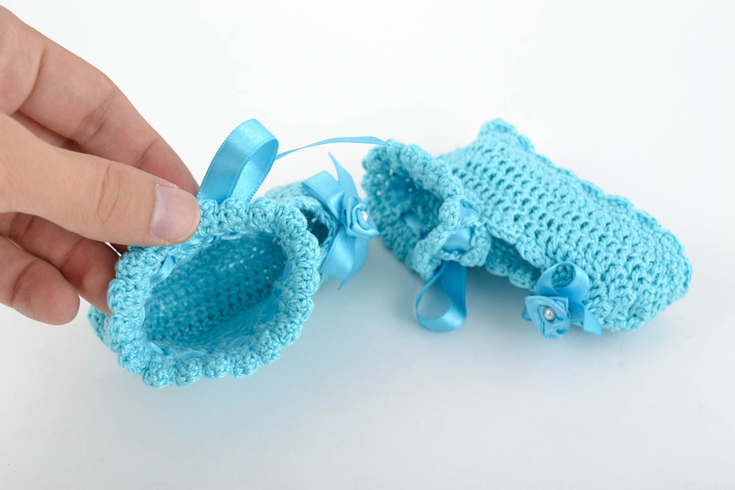 Beautiful handmade blue crochet cotton baby booties with bows and flowers photo 5