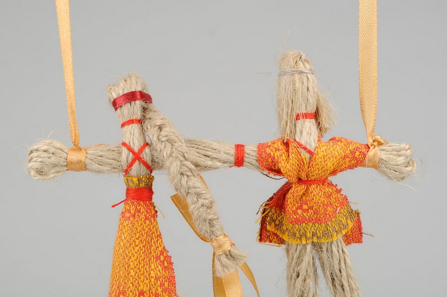 Bambola di stoffa fatta a mano amuleto talismano giocattolo slavo etnico foto 5