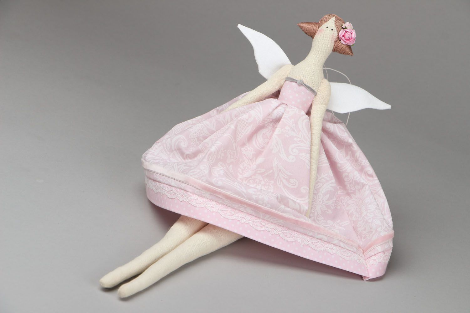 Kuschelige Puppe Engel im rosa Kleid foto 1
