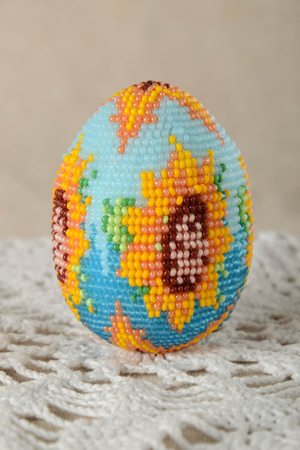 Статуэтка ручной работы яйцо из бисера деревянный сувенир подарок подсолнухи фото 1