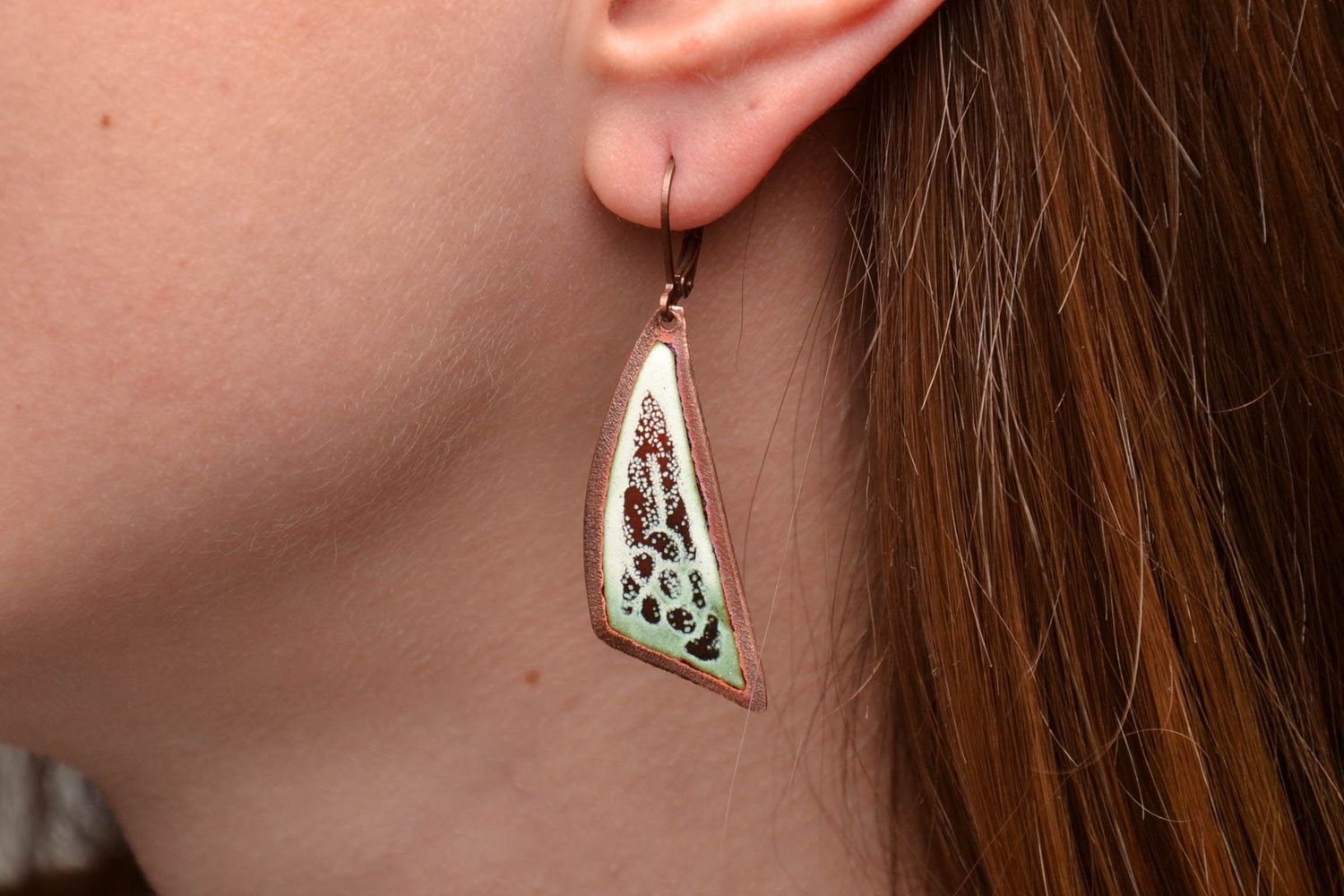 Stilvolle Ohrringe aus Kupfer foto 2