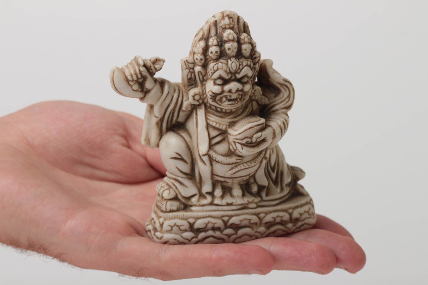 Figura de resina polimérica hecha a mano elemento decorativo souvenir original foto 5