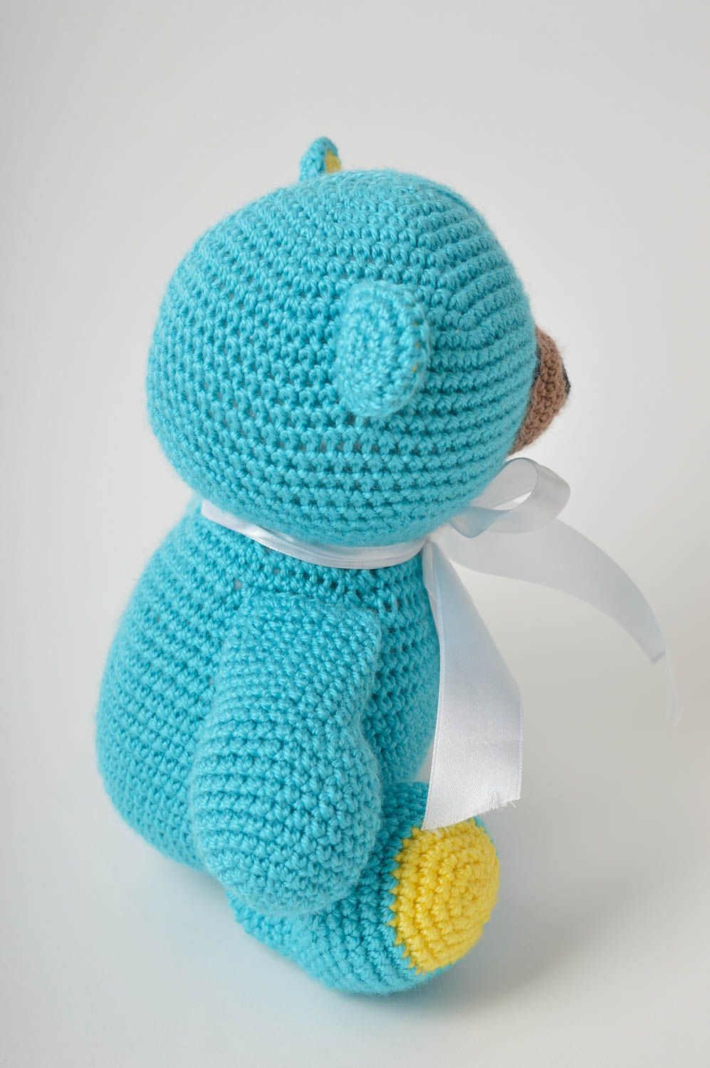 Jouet ours bleu avec noeud Peluche faite main tricotée Cadeau pour enfant photo 2