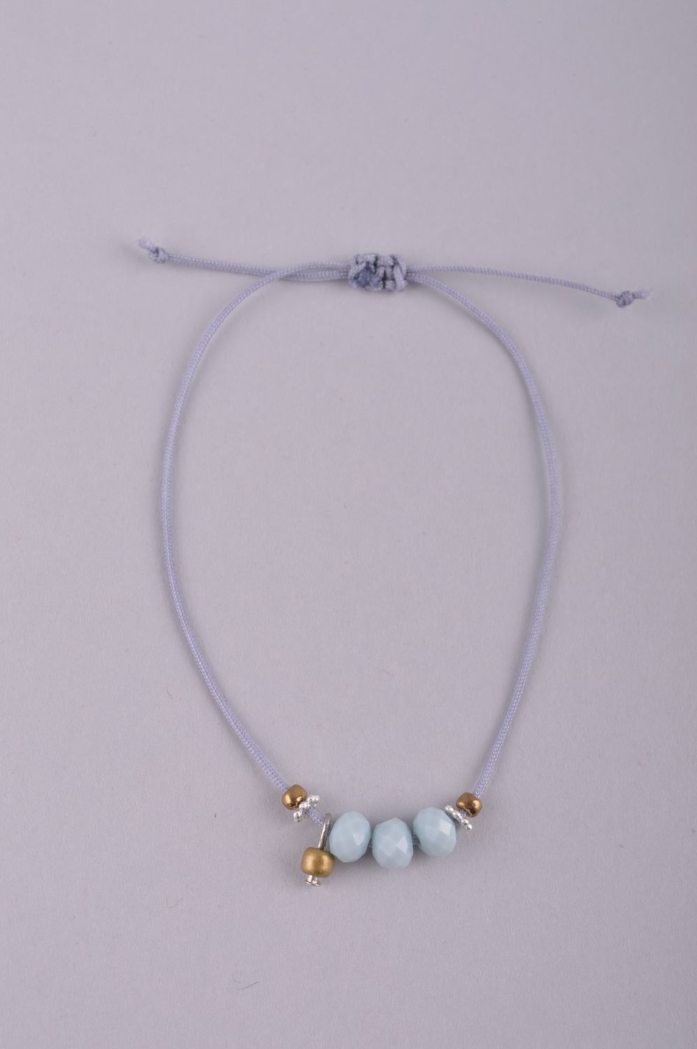 Bracelet textile Bijou fait main bleu avec perles Accessoire femme design photo 2