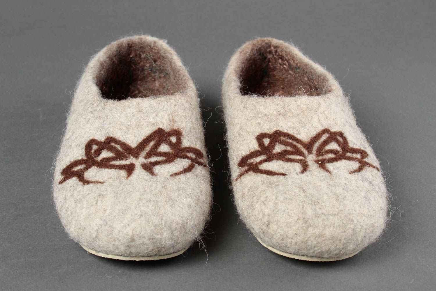 Handmade felted grey slippers home woolen slippers warm stylish present photo 3