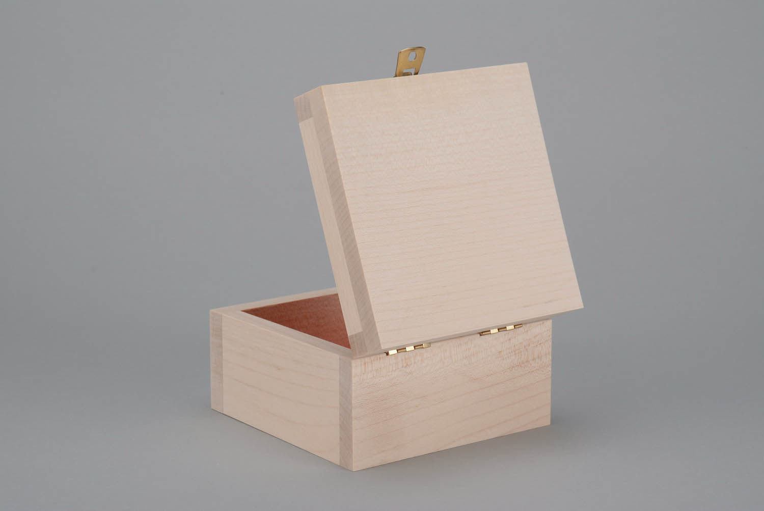 Wooden blank box with lock photo 2