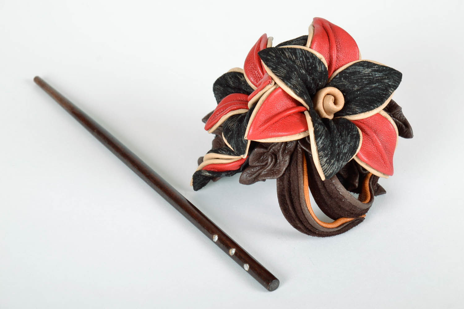 Hair clip made ​​of genuine leather photo 5