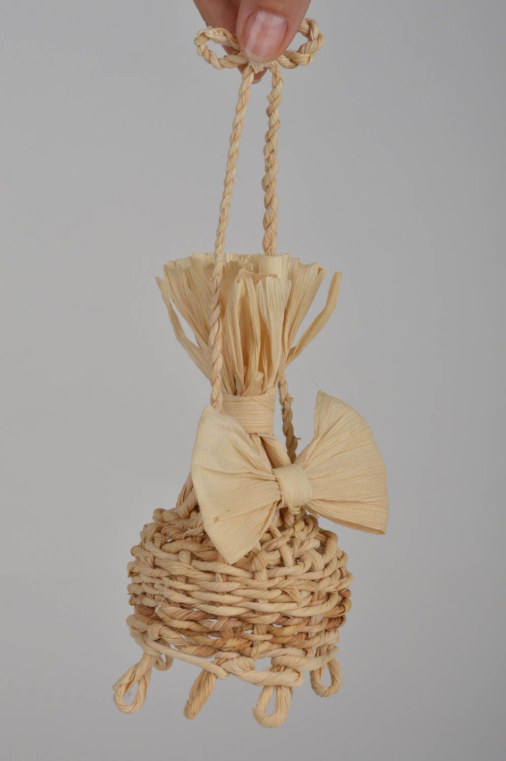 Décoration à suspendre en feuilles de maïs faite main Cloche avec noeud photo 5