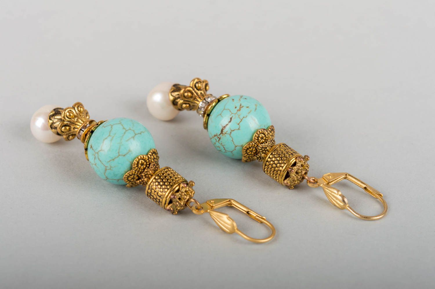 Designer beautiful long blue handmade earrings made of turquoise and brass photo 4
