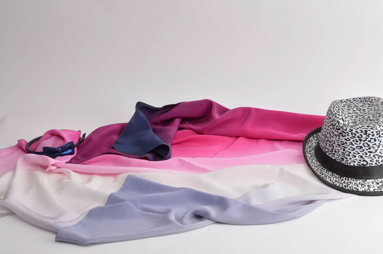 Платок ручной работы платок из шелка женский аксессуар розовый расписной фото 1