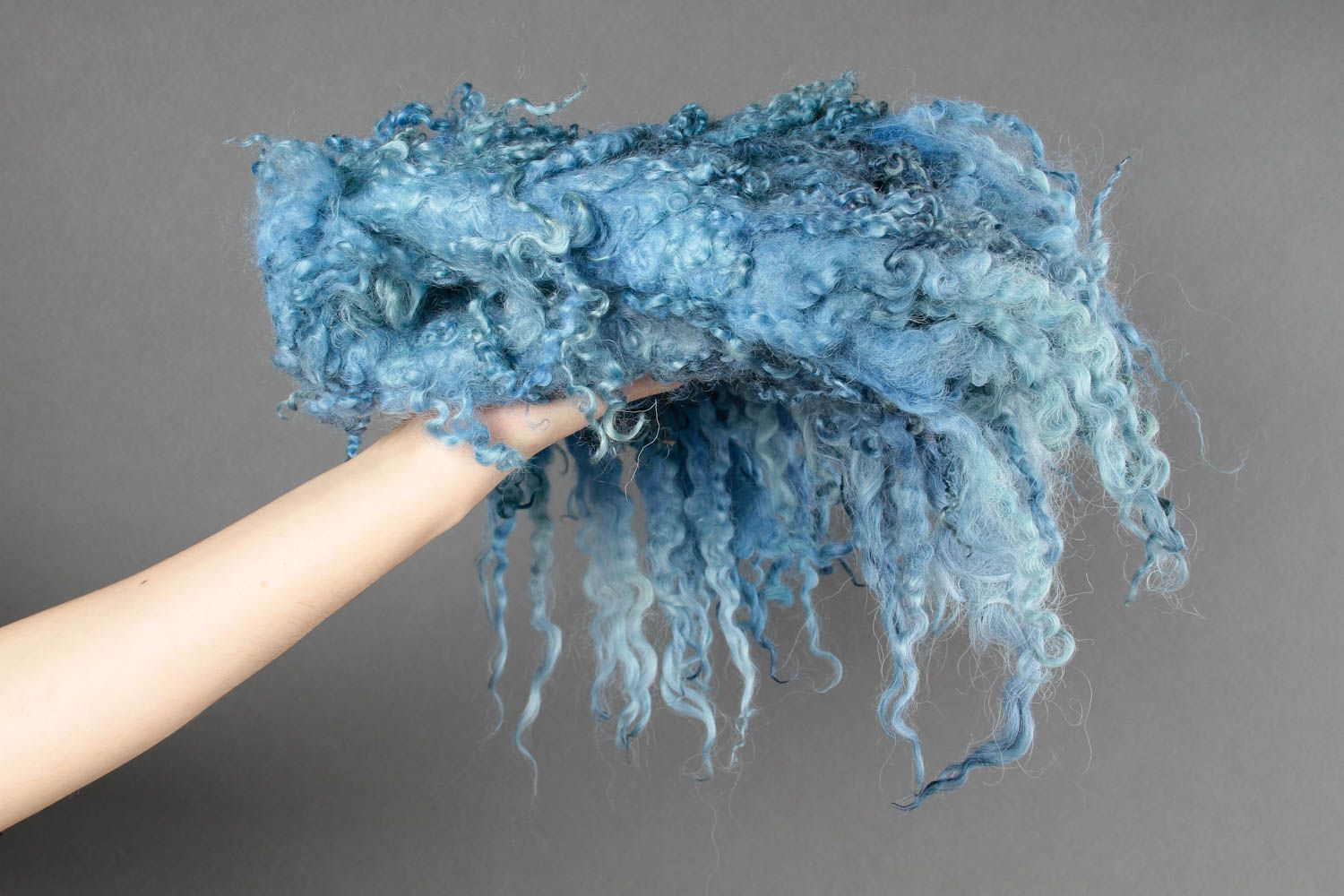 Petit Tapis en laine feutrée fait main bleu moelleux original Déco maison photo 2