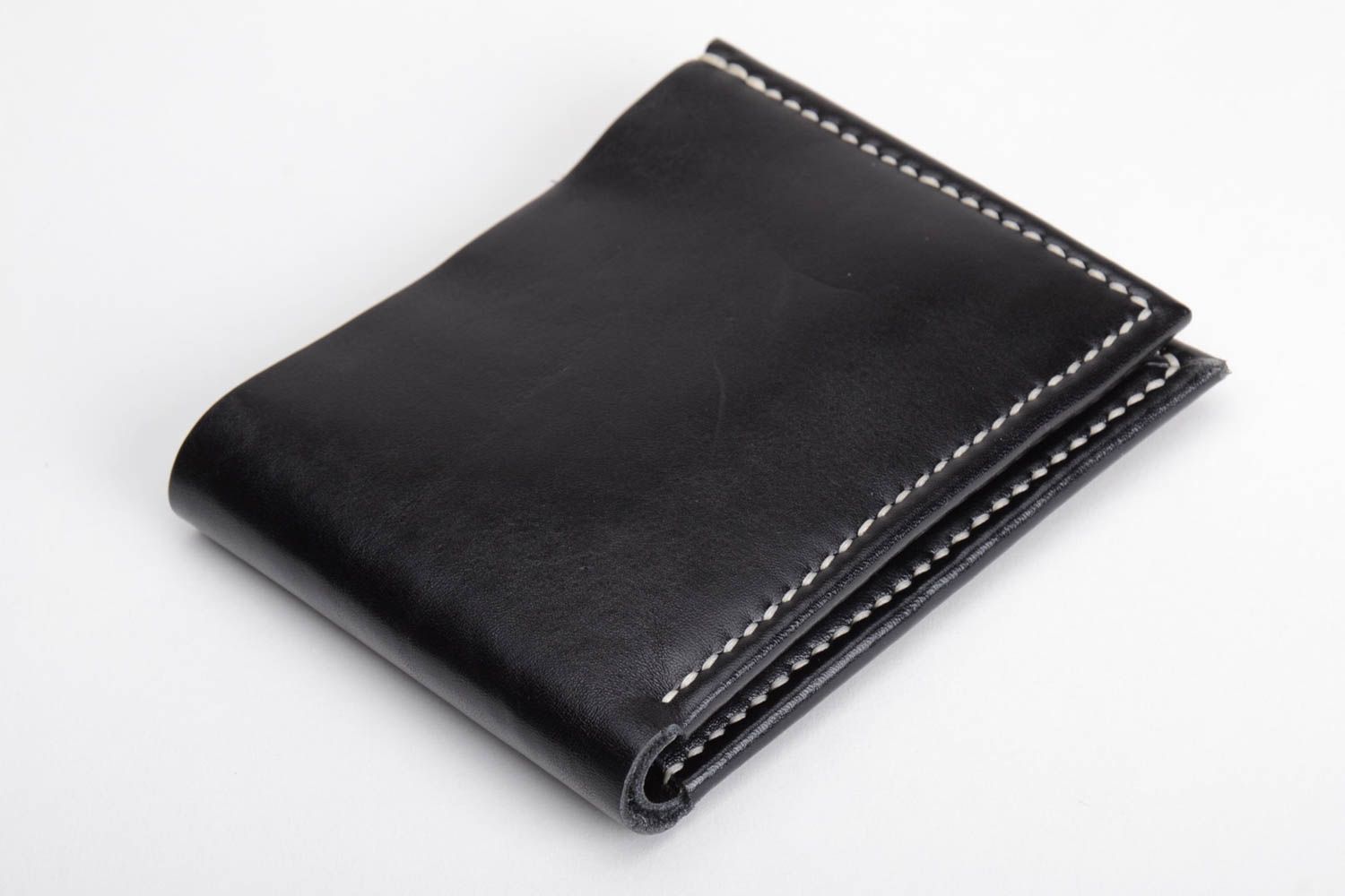 Stilvolle schwarze Geldbörse aus Leder handmade schön Accessoire für Männer foto 2