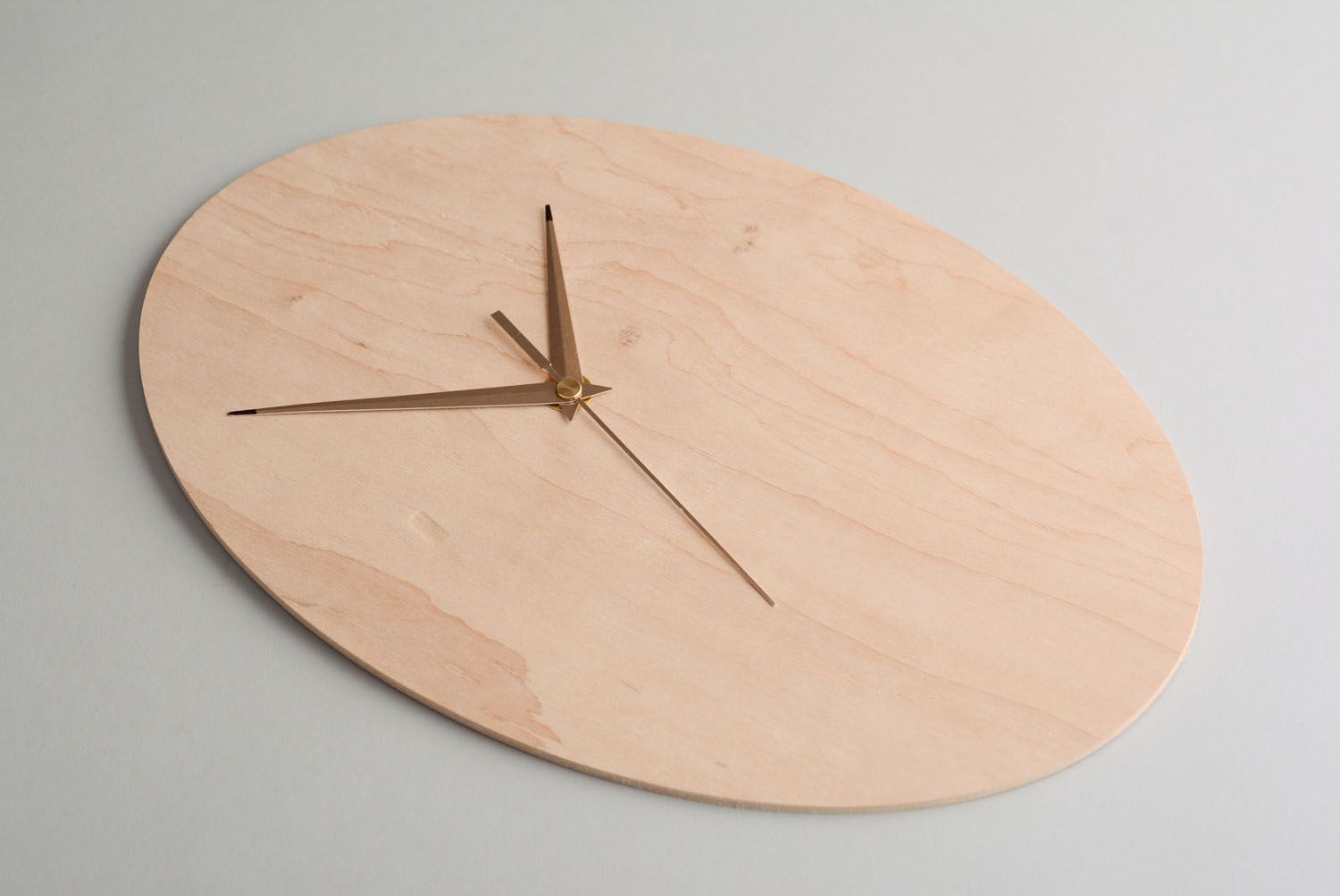 Base para manualidades de madera para un reloj de pared foto 1