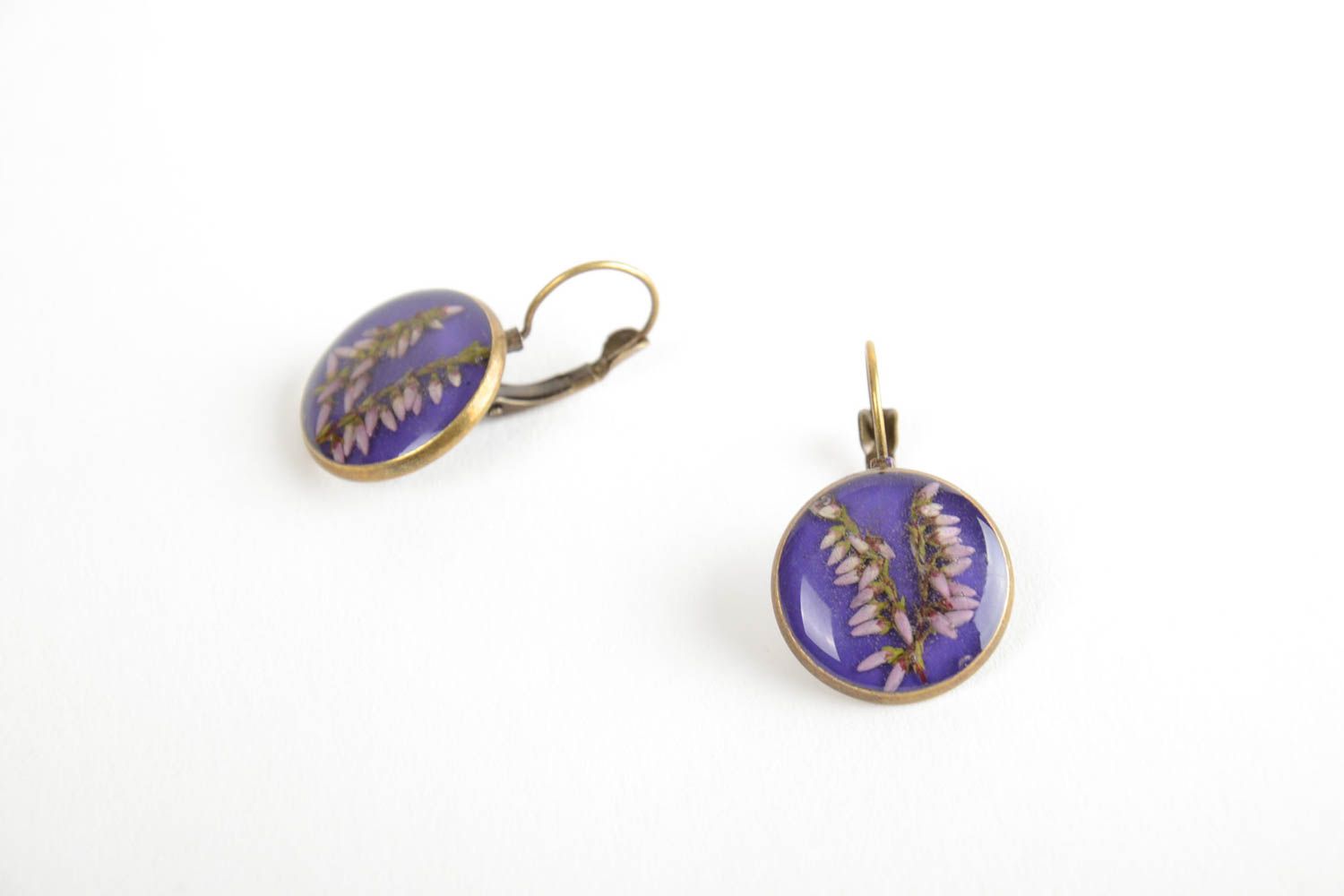 Nice handmade round epoxy resin earrings of lilac color with living plants photo 4