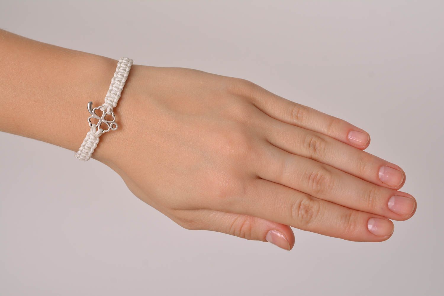 Pulsera de moda hecha a mano blanca accesorio para mujer regalo original foto 3