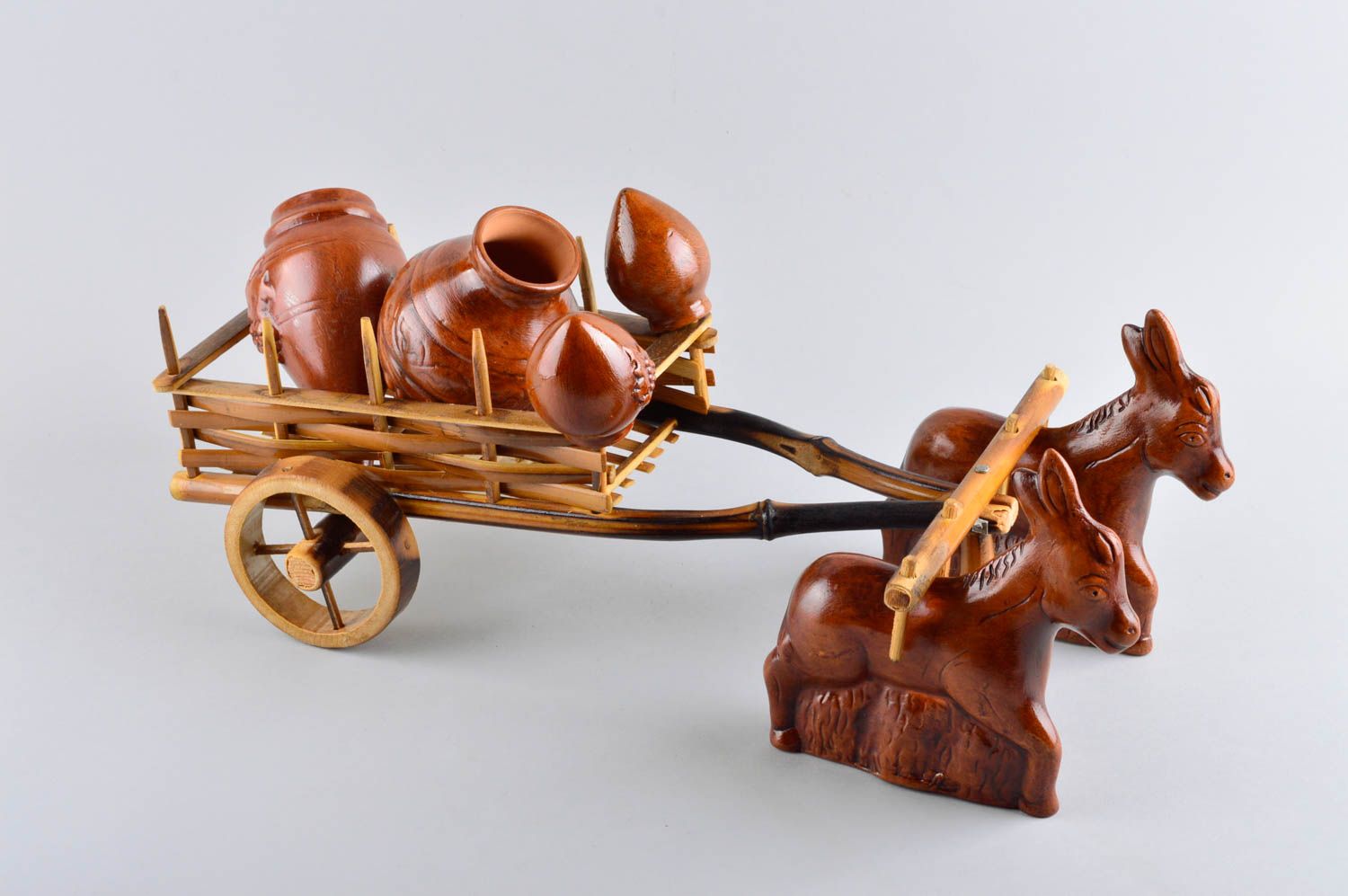 Salt and pepper shakers' decorative set for table décor in the shape of mule cart 4 lb photo 2