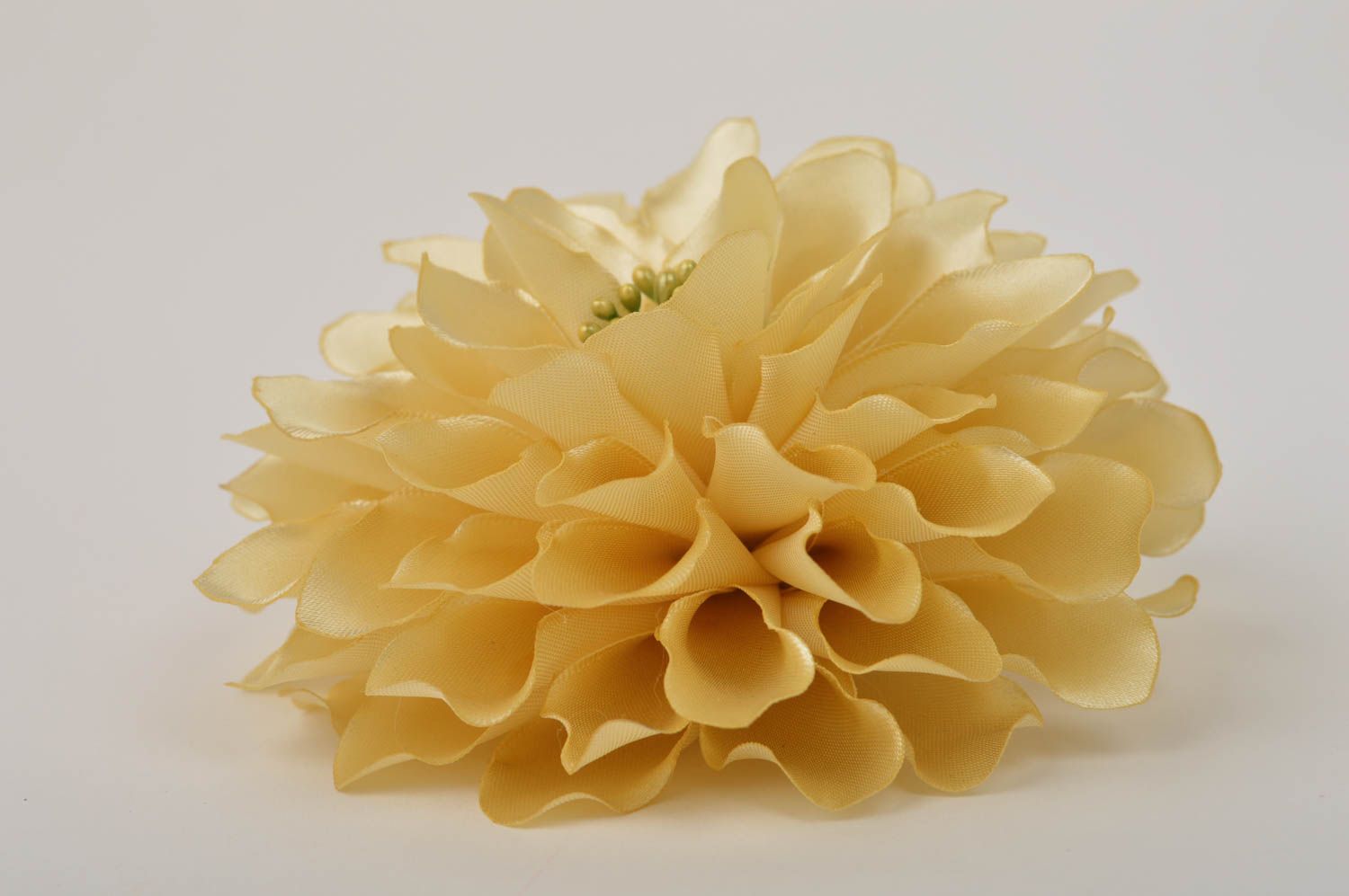 Handmade Schmuck Brosche Haarspange Blume Haar Accessoires zart beige  foto 3