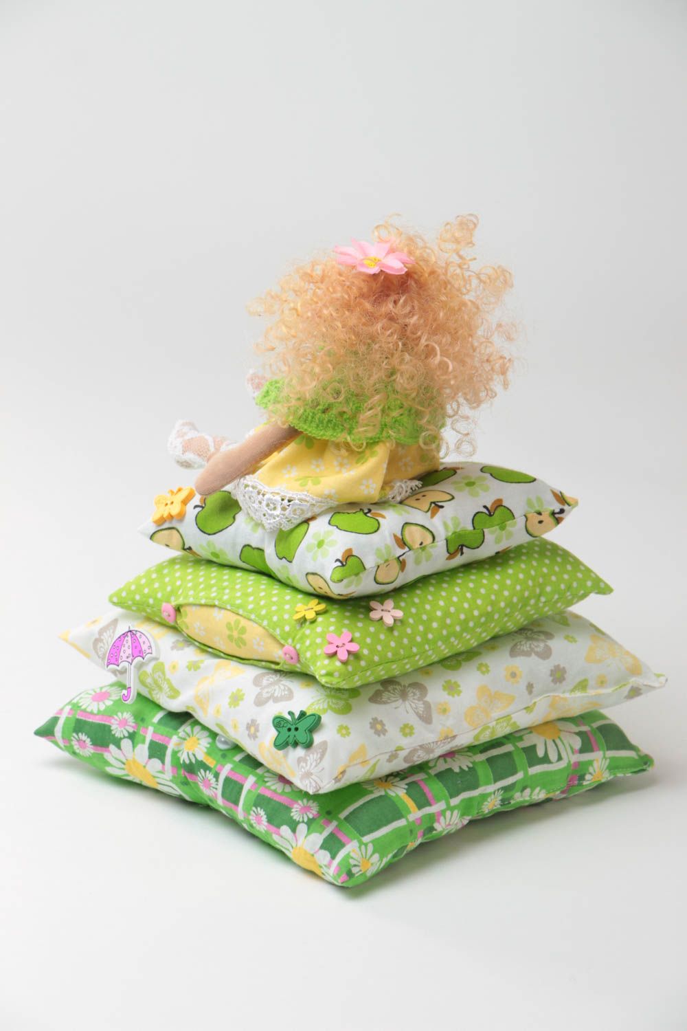 Handmade children's fabric soft toy beautiful doll Princess and the Pea photo 4