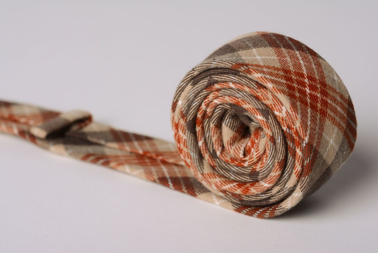 Cravate à carreaux terre cuite en tweed photo 3