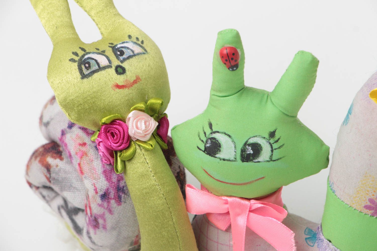 Set of 2 handmade designer colorful fabric soft toys Snails for children photo 3