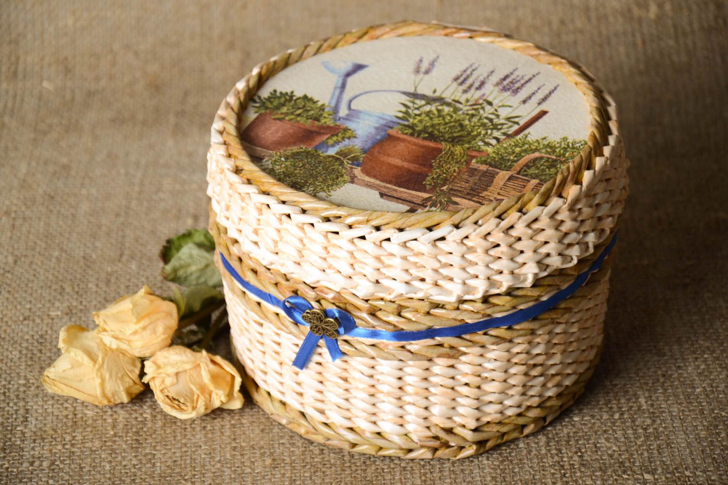 Handmade woven paper basket newspaper craft jewelry box design gift ideas photo 1