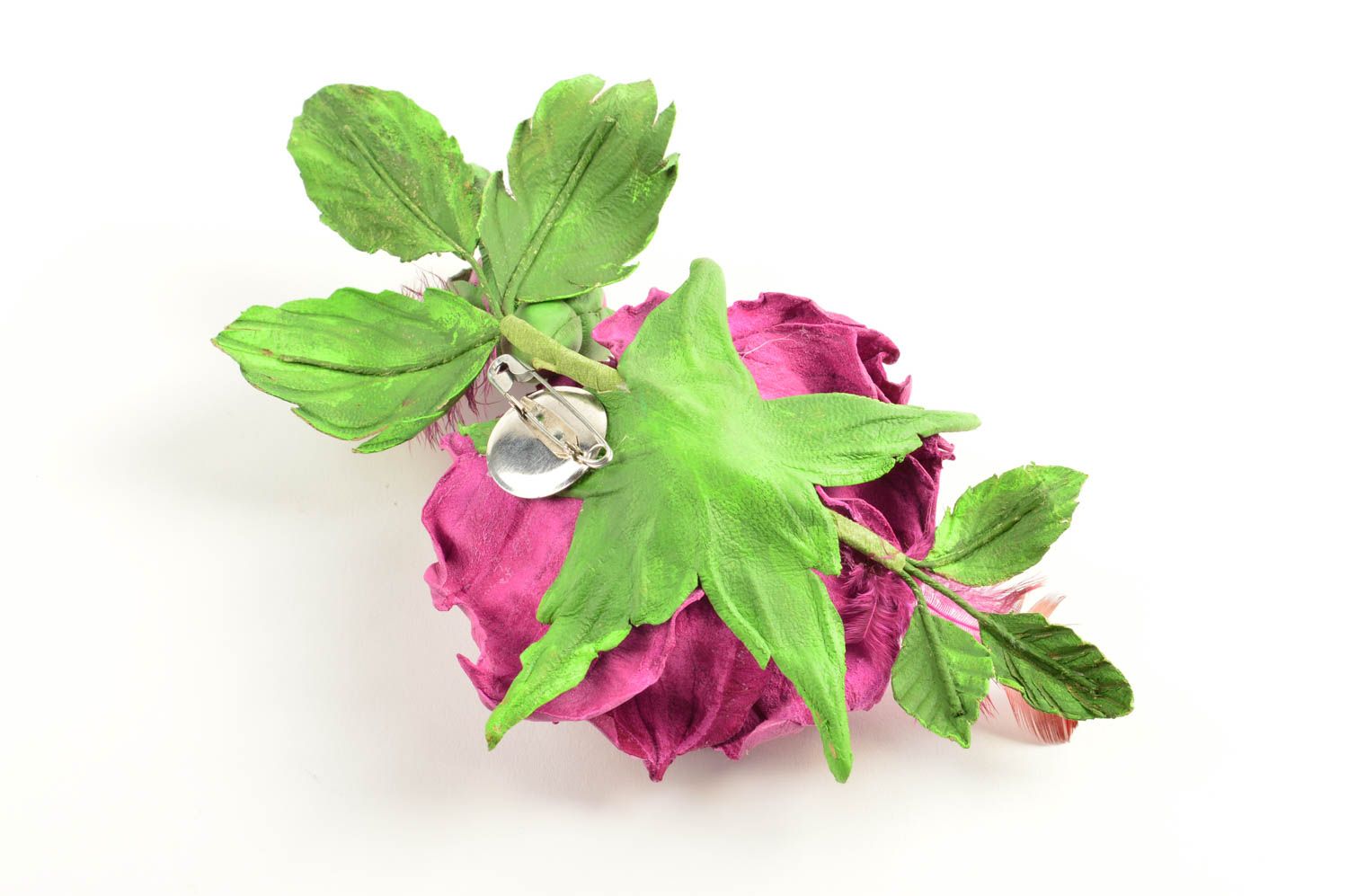 Grosse Broche fleur en cuir naturel faite main avec plumes Accessoire femme photo 3