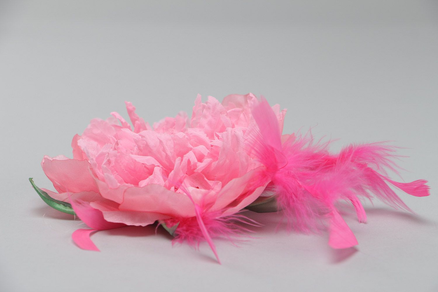 Handmade designer brooch with large bright pink chiffon peony flower with feather photo 2