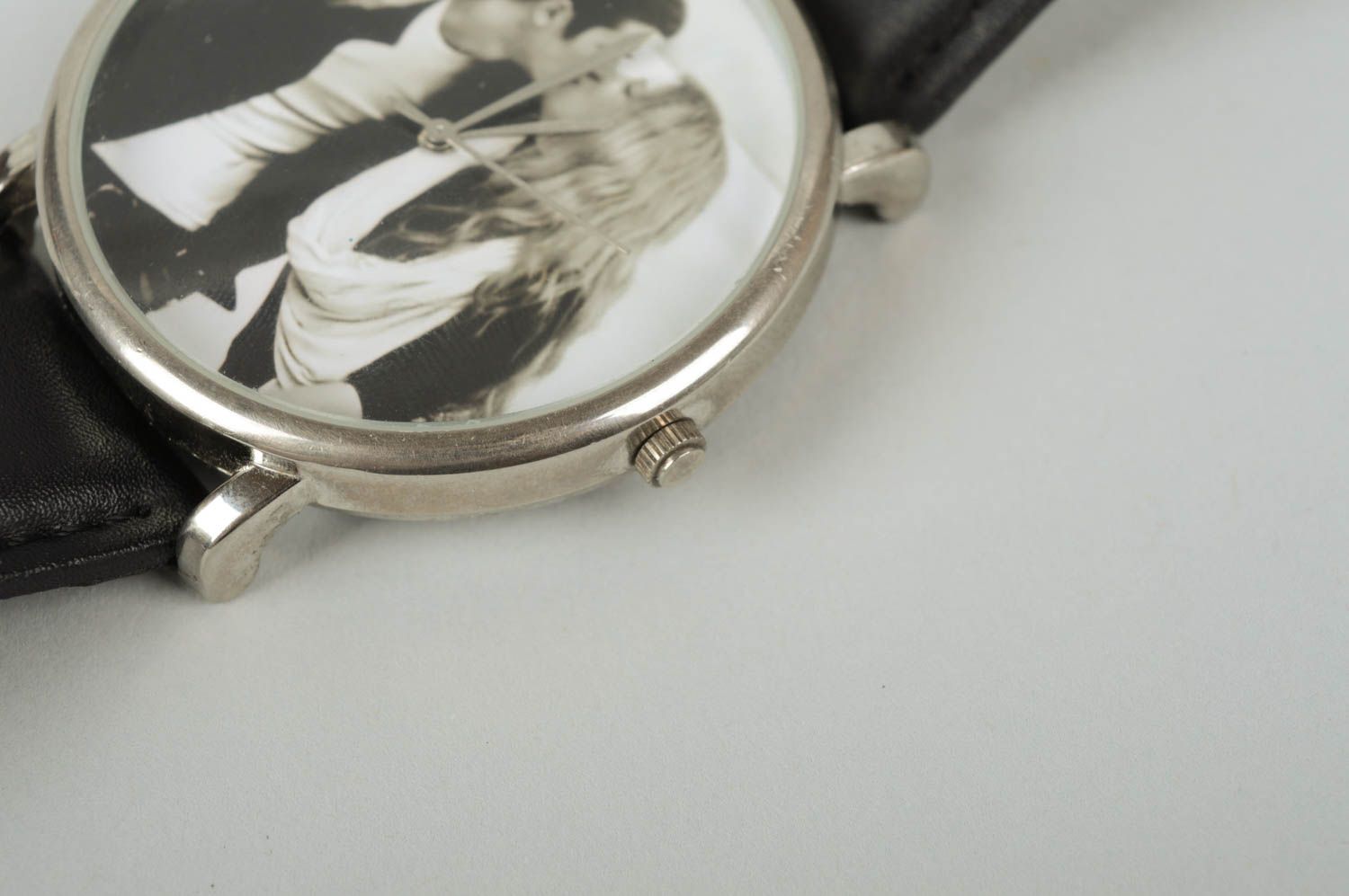 Необычные часы ручной работы красивые наручные часы с принтом модные часы фото 3