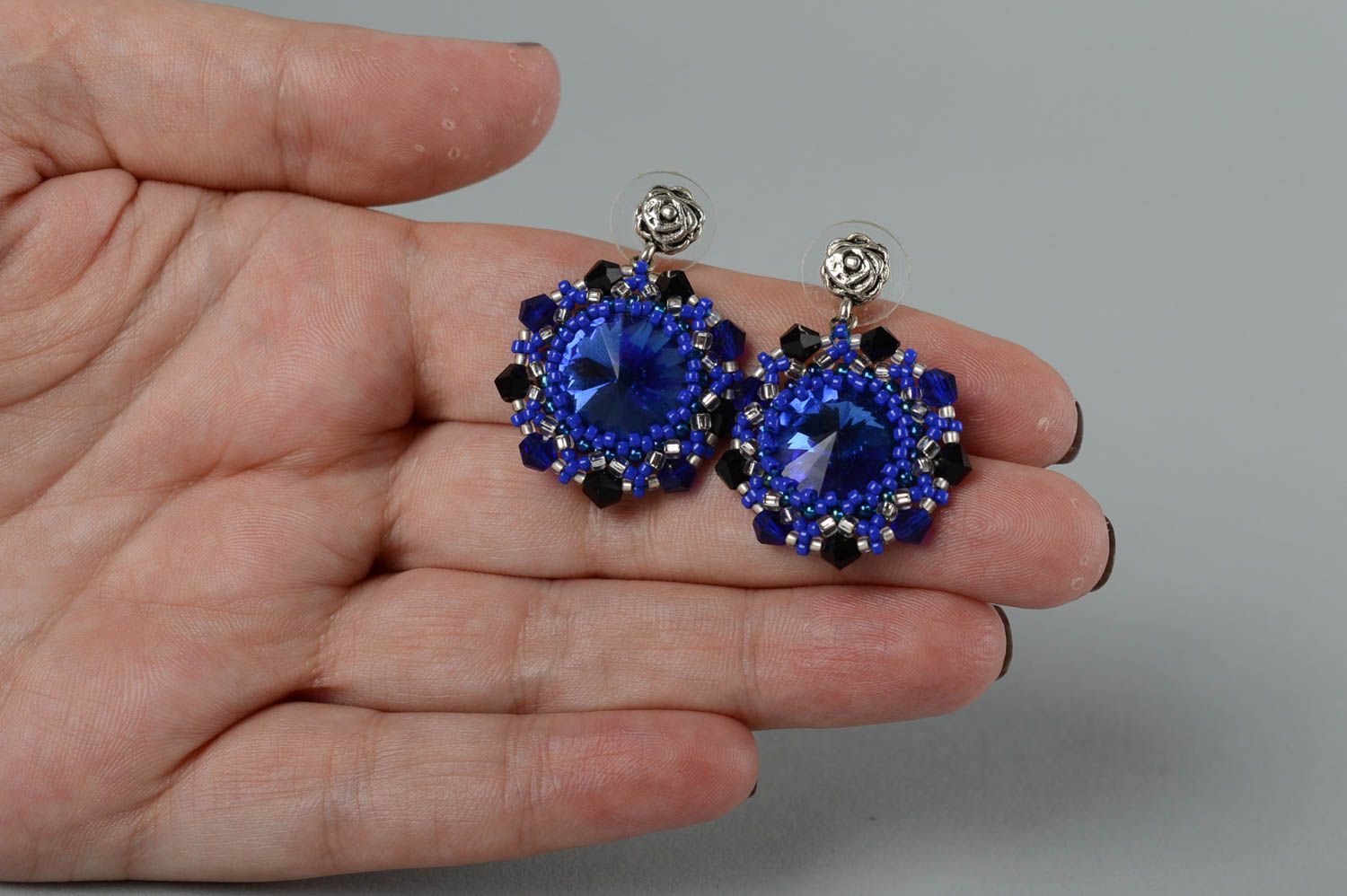 Boucles d'oreilles pendantes Bijou fait main bleu perles cristal Cadeau femme photo 5