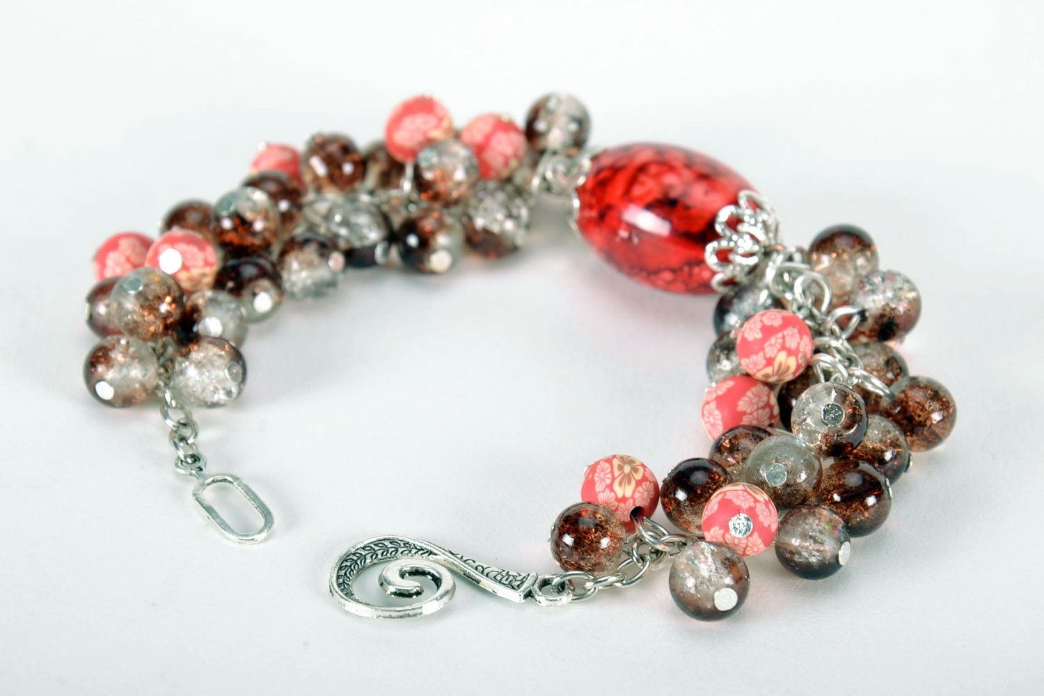 Bracelet made from glass beads and artificial stone photo 4