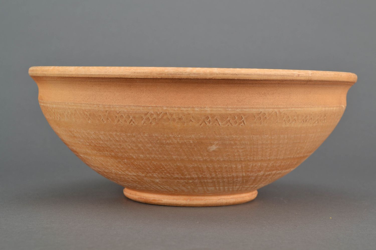 Handmade ceramic bowl photo 1