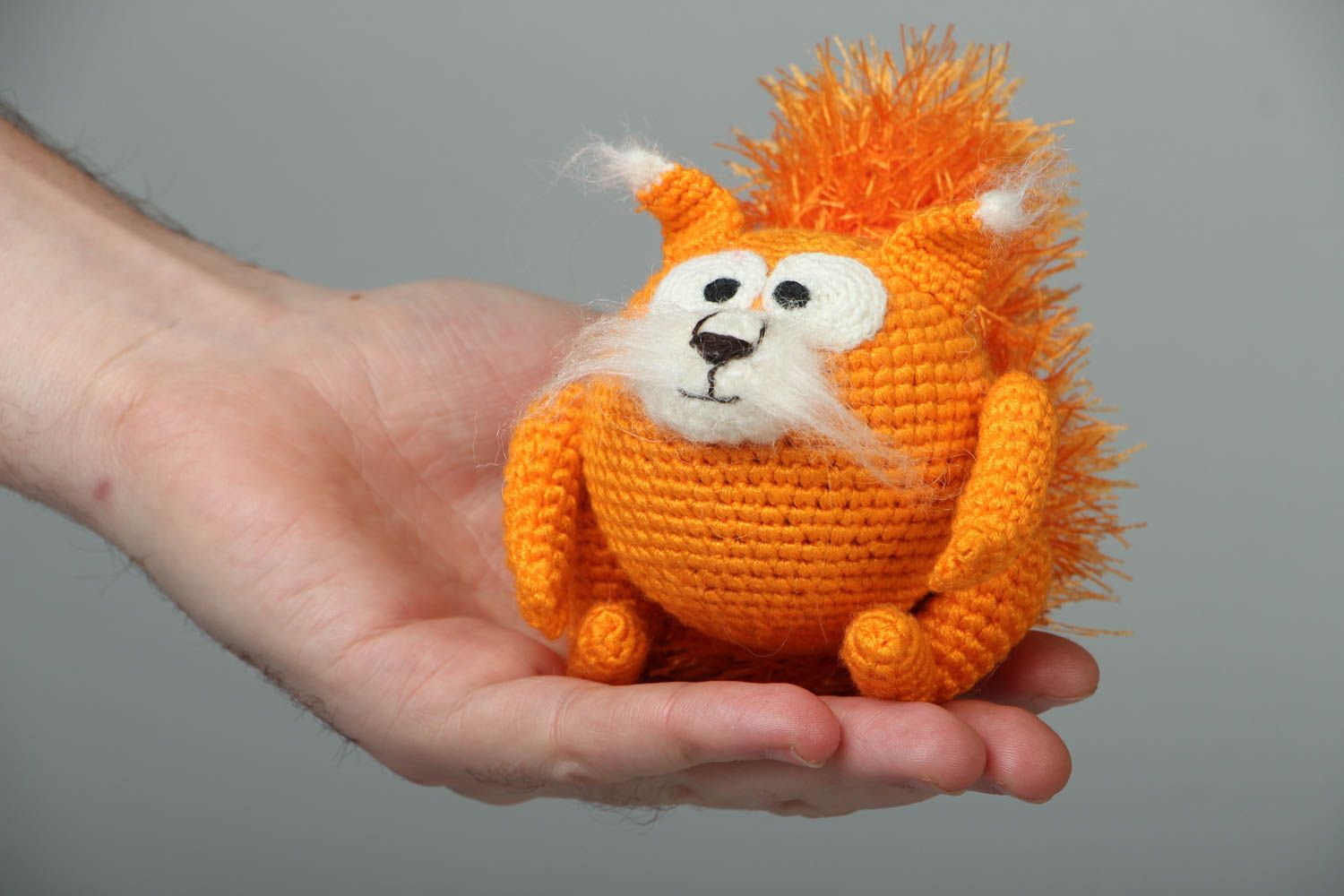 Poupée tricotée écureuil faite main photo 4