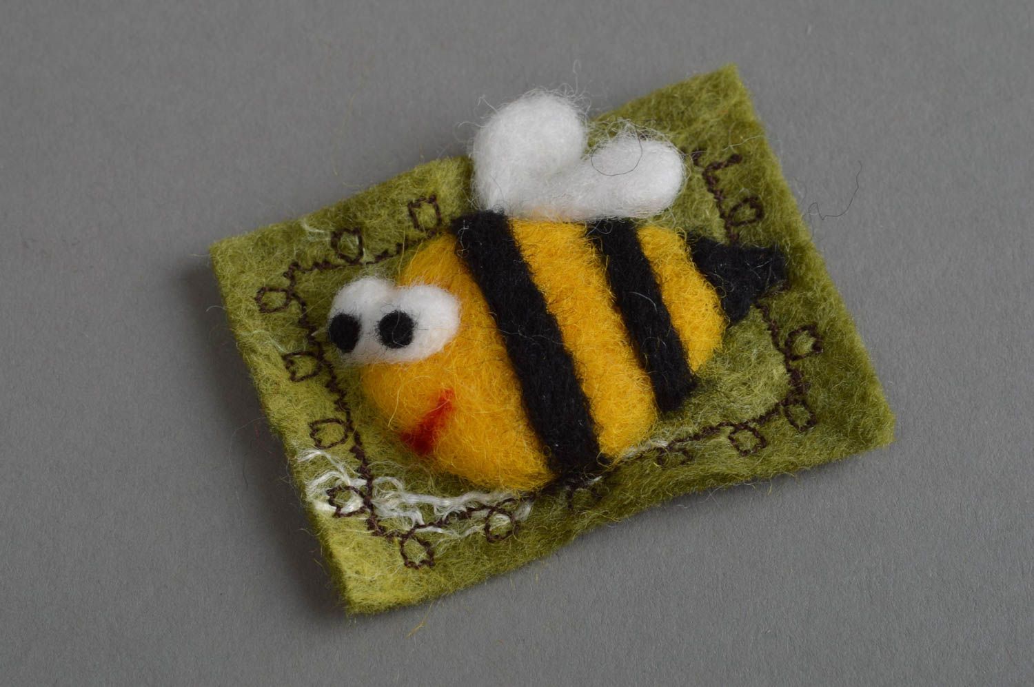Kühlschrank Magnet Biene aus Wolle von Handarbeit für Kinder Geschenk handmade foto 3