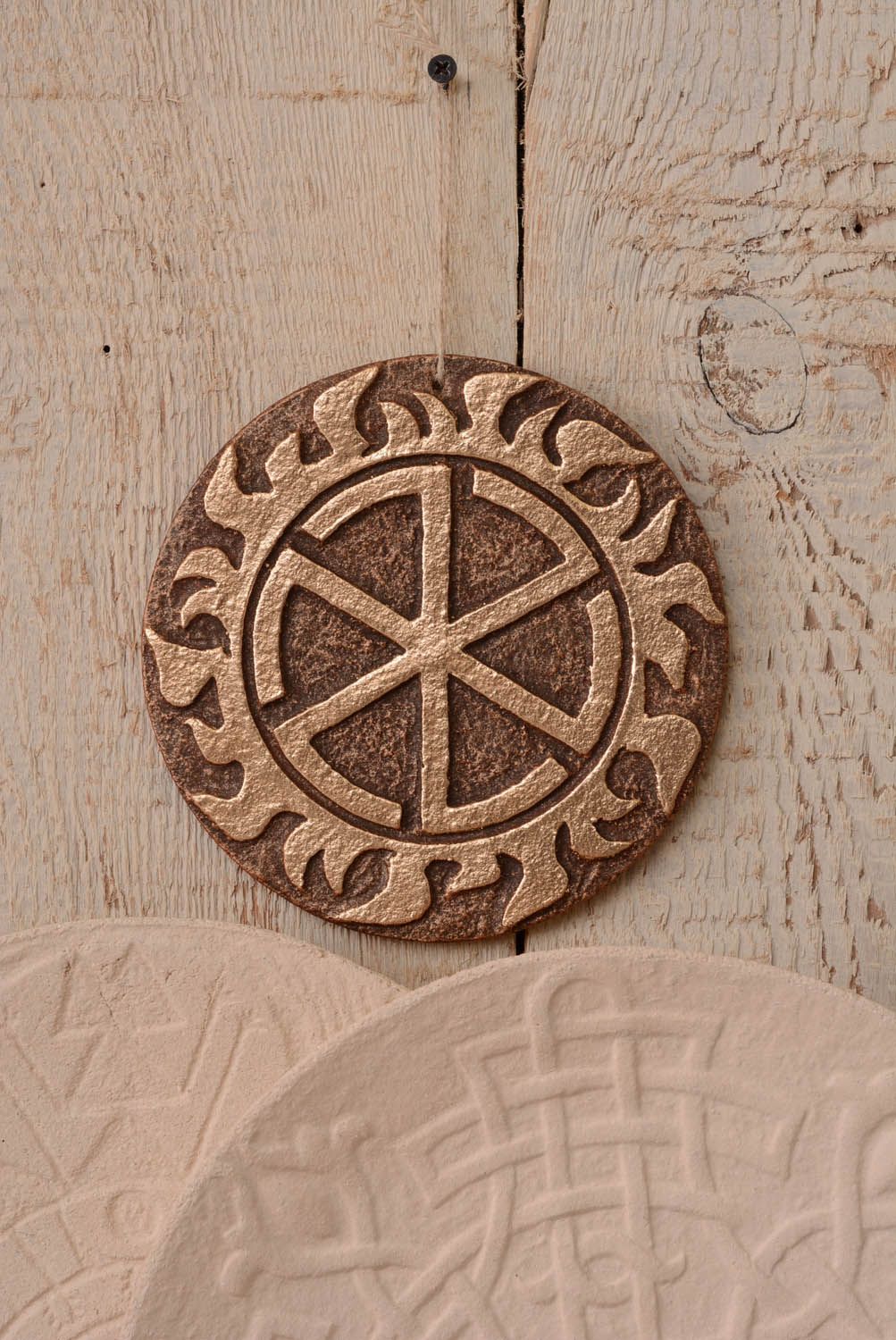 Pingente talismã artesanal decorativo de interior para a decoração da casa Grozovik foto 3