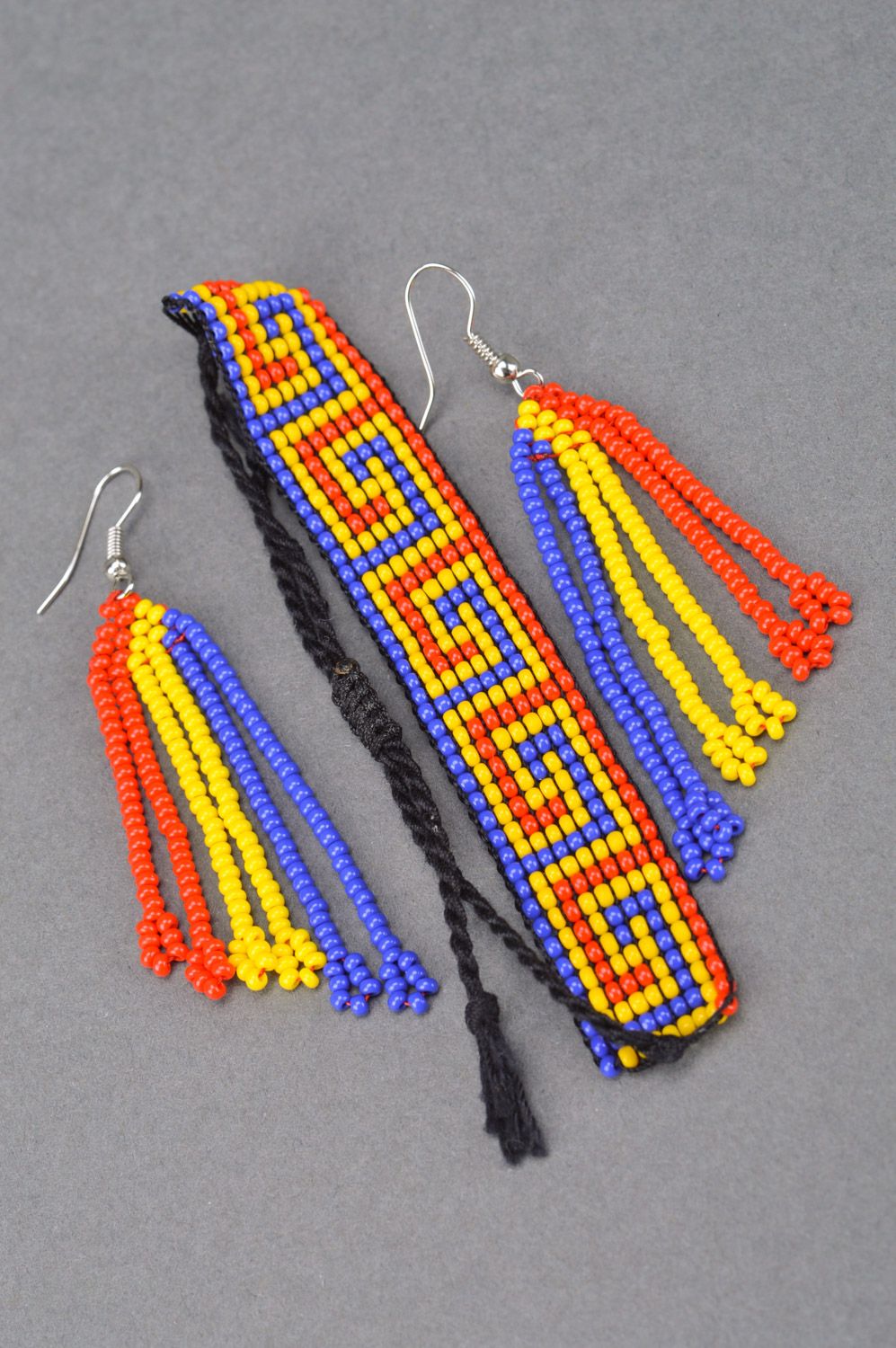 Комплект украшений из бисера чешского браслет и серьги трехцветные ручной работы фото 5