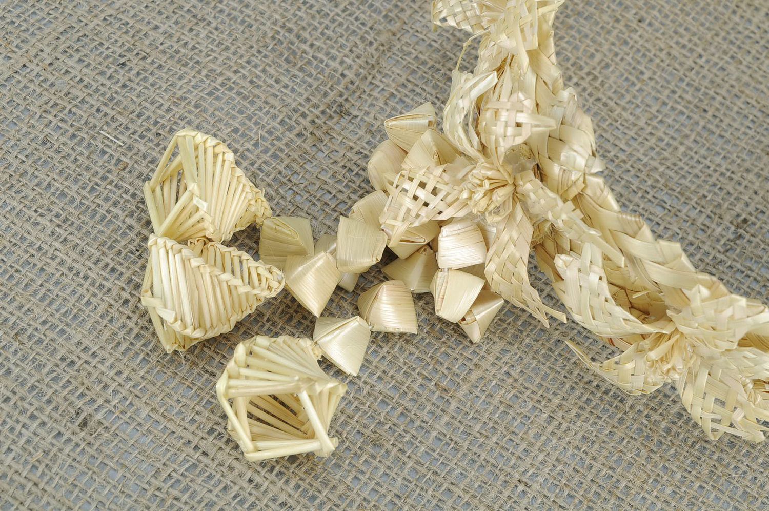 Свадебный обруч ручного плетения из соломы фото 3
