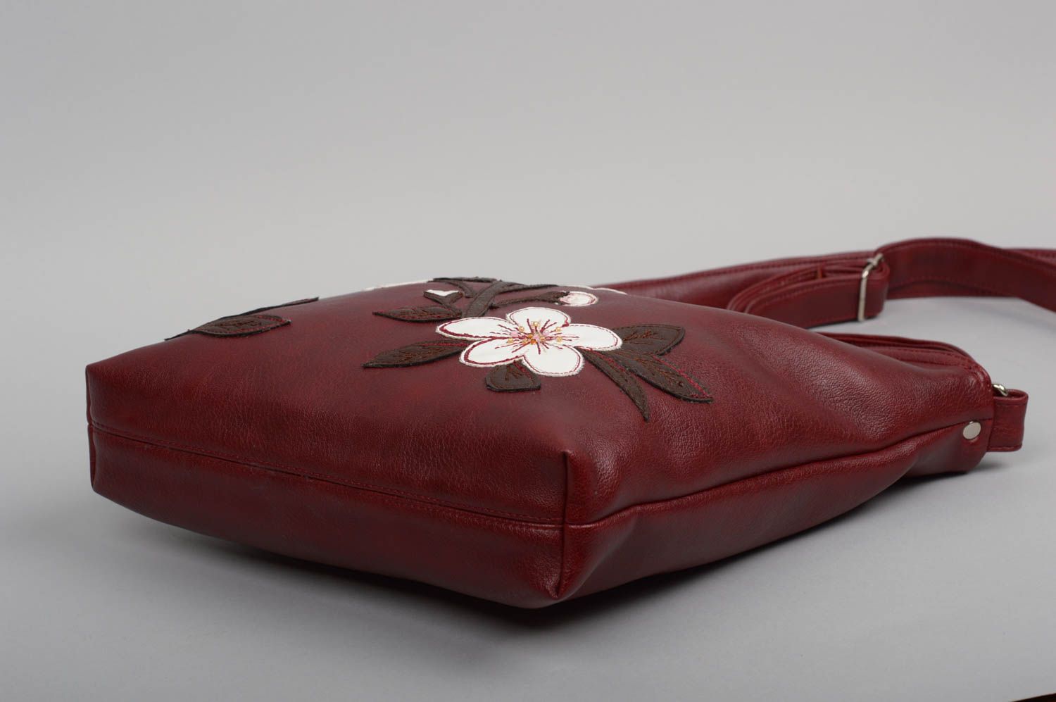 Сумка ручной работы сумка через плечо женская сумка вишневая цветущая веточка фото 3