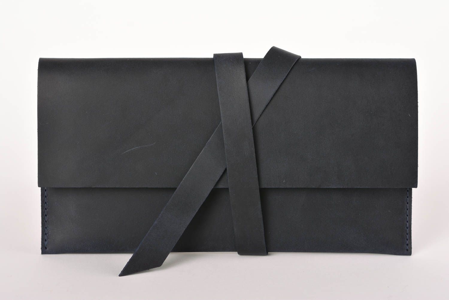 Portefeuille voyage Accessoire en cuir fait main noir design Cadeau original photo 1
