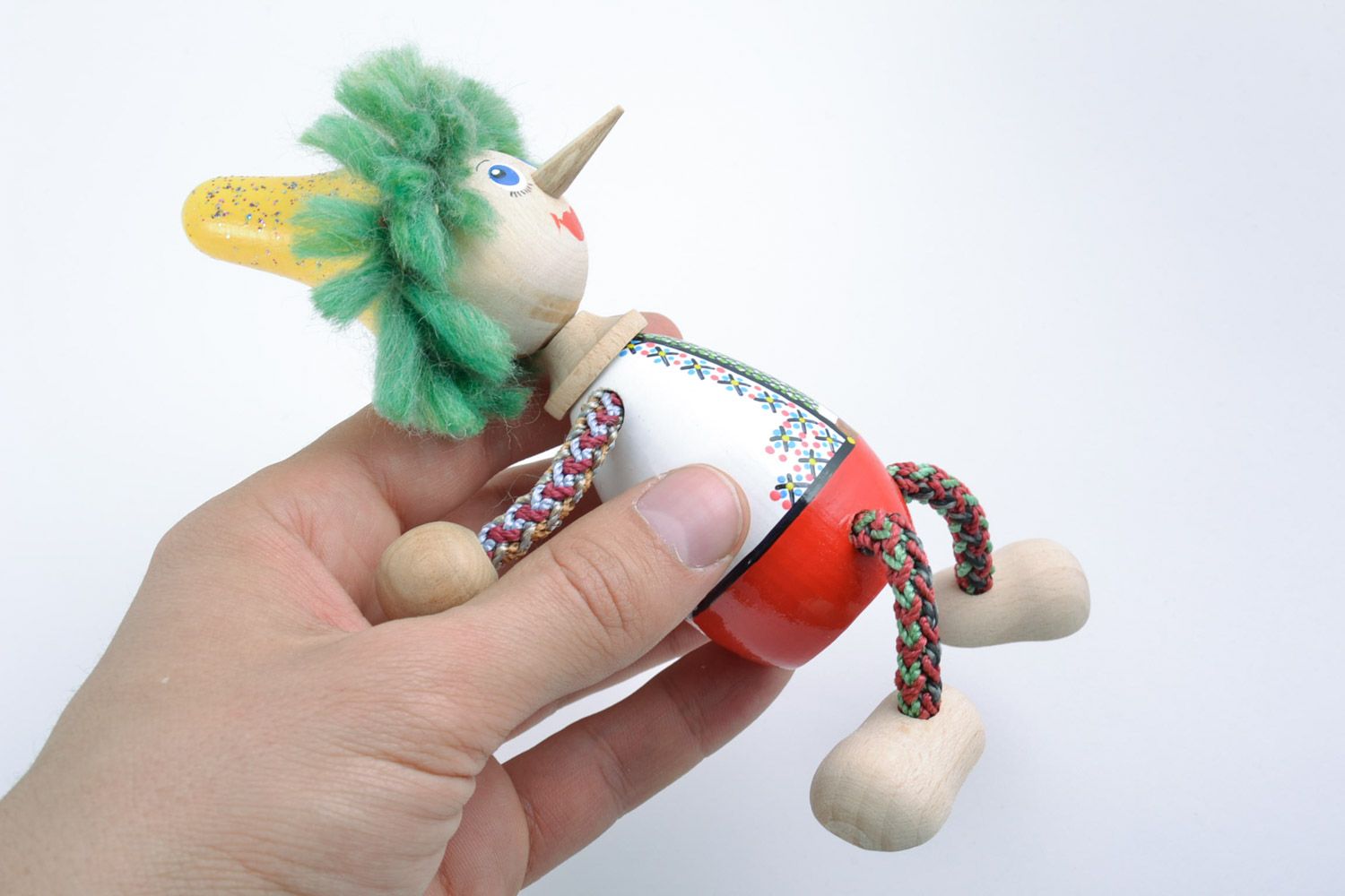 Деревянная игрушка клоун с острым носом ручной работы расписанная красками фото 2