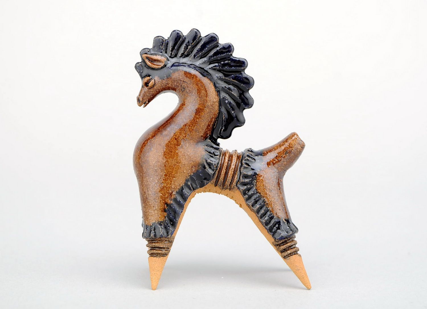 Clay horse penny whistle photo 4