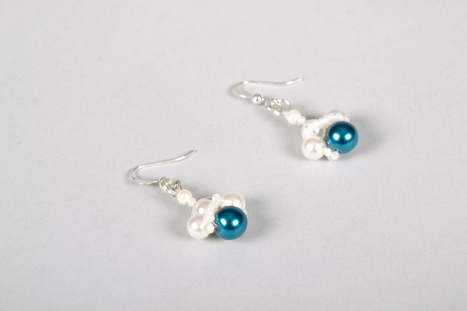 Designer earrings with artificial pearls photo 3