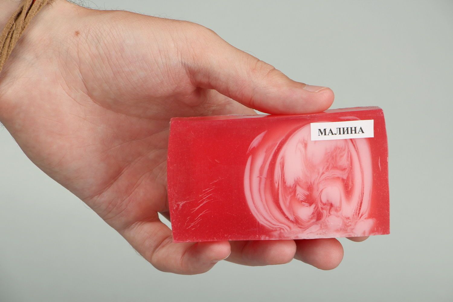 Handmade soap with the scent of raspberries photo 5
