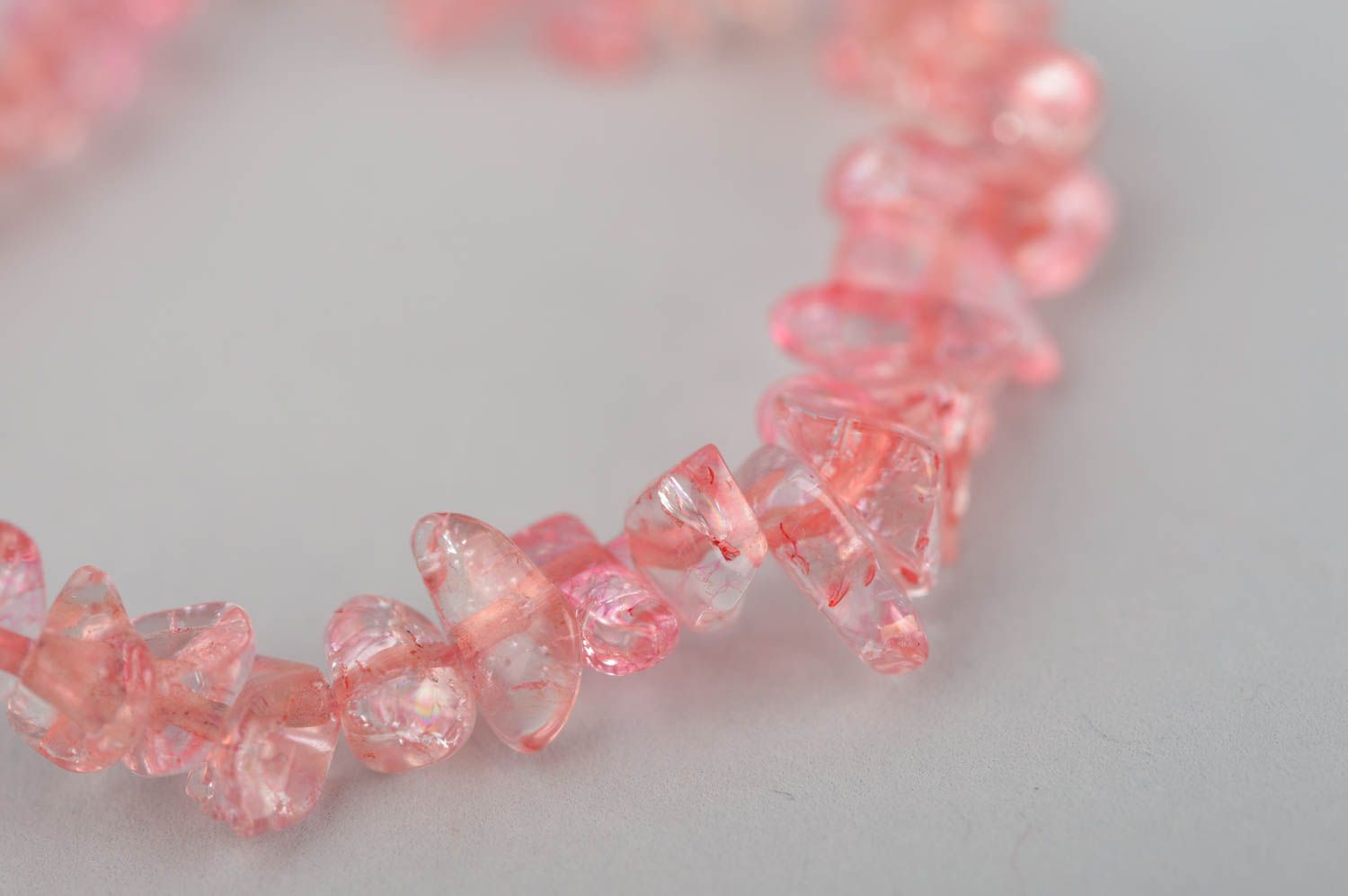 Pink transparent beads bracelet on elastic cord for women photo 2