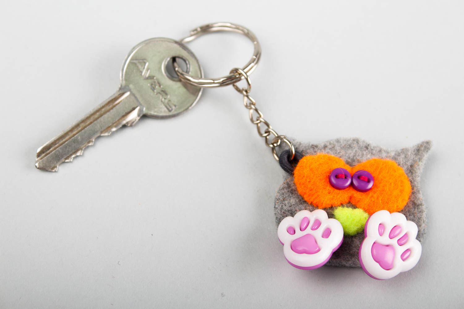 Small toys handmade woolen keychain felted toy key accessories present for kids photo 1