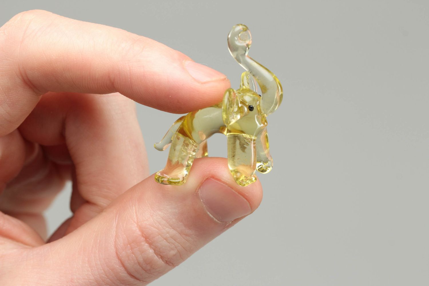 Figura de cristal con forma de elefante en técnica de lampwork foto 4