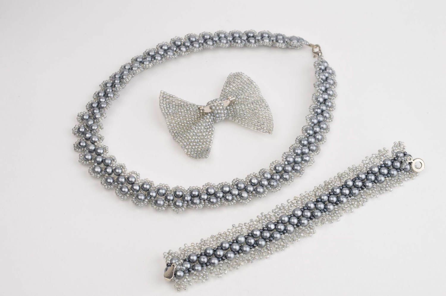 Trendy necklace handmade jewelry set designer brooch beaded bracelet for girls photo 3